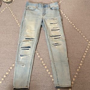 American eagle ripped jeans, size 6, light wash